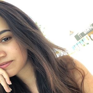 Meet your Posher, Mackenie